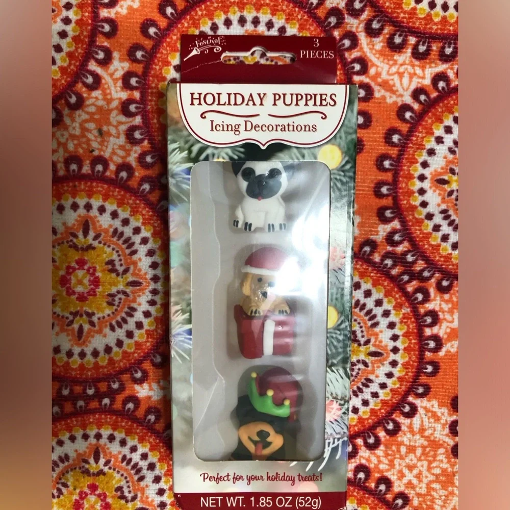 Crafty cooking Holiday Dogs 3D icing decorations 3pcs. 1.85 oz